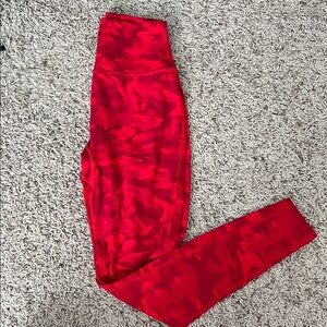 Women’s Red Camo Legging